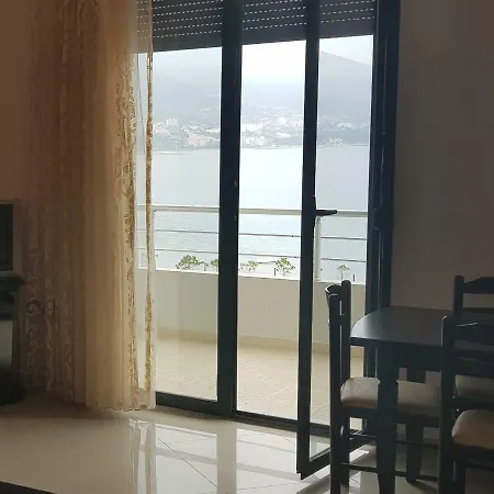 Apartament In Lungo Mare Apartament Wlora
